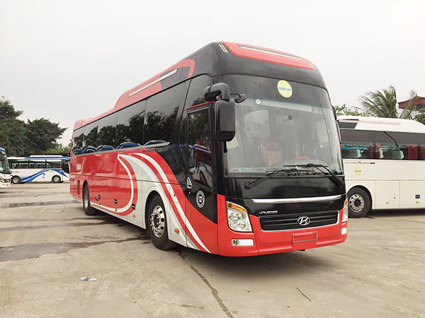 Thuê Xe 45 Chỗ Cần Thơ – Xe Du Lịch Đời Mới, Có Tài Xế, Báo Giá Nhanh