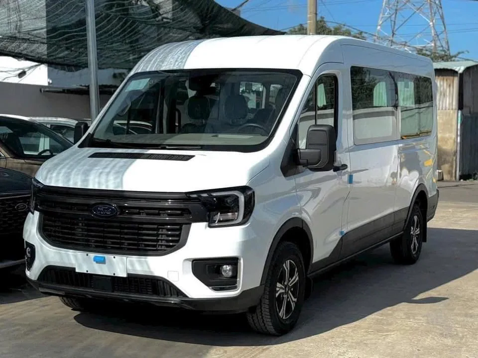 Thuê Xe 16 Chỗ Cần Thơ Xe Du Lịch, Đưa Đón Đoàn – Có Tài Xế, Lịch Trình Linh Hoạt